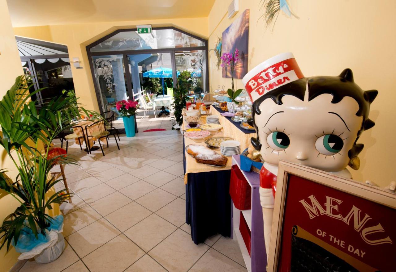 Hotel Milano Gatteo a Mare Luaran gambar